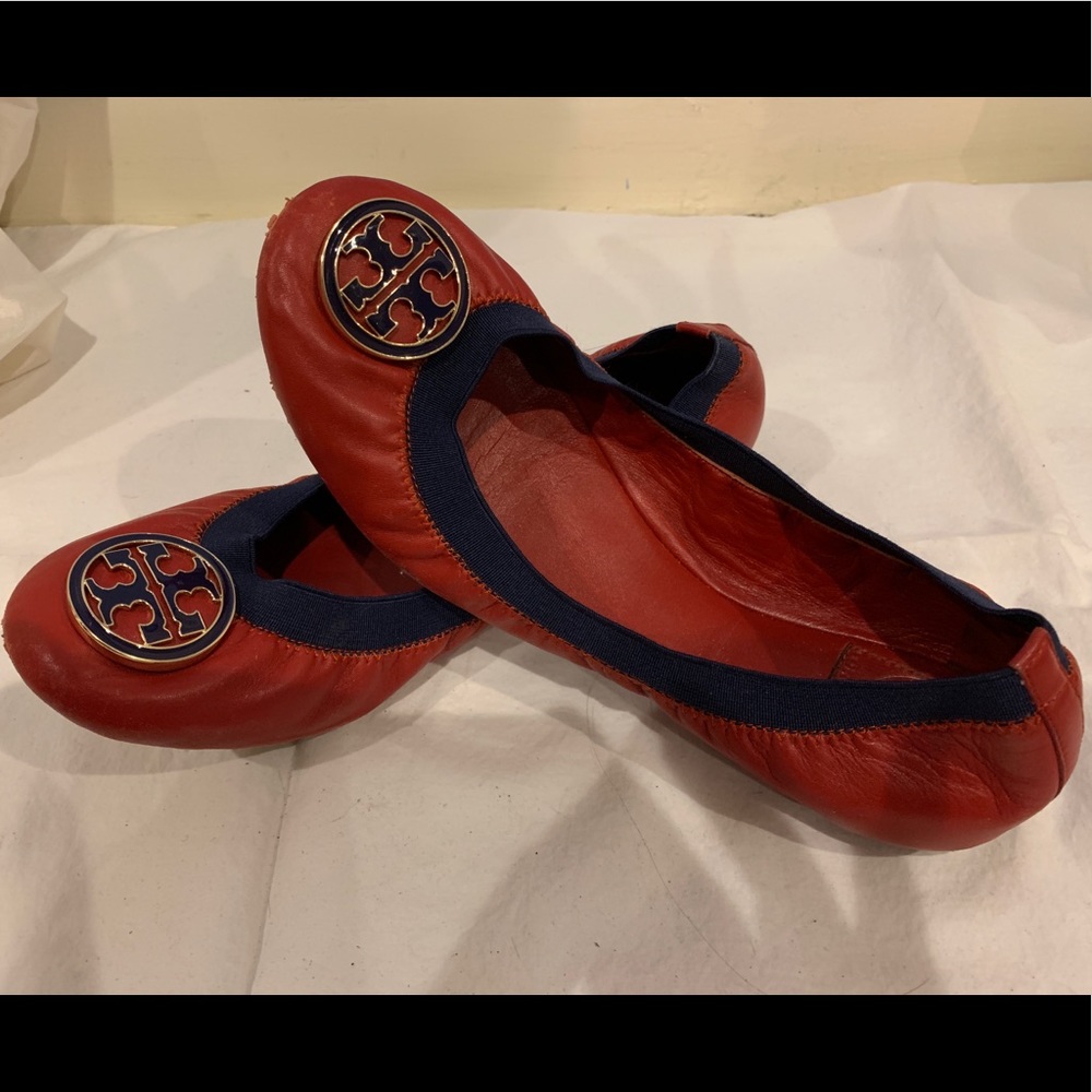 Tory Burch Flats in Red and Navy